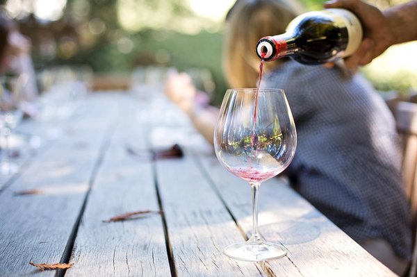 Comment décoder les étiquettes des vins cacher pour mieux les comprendre ?